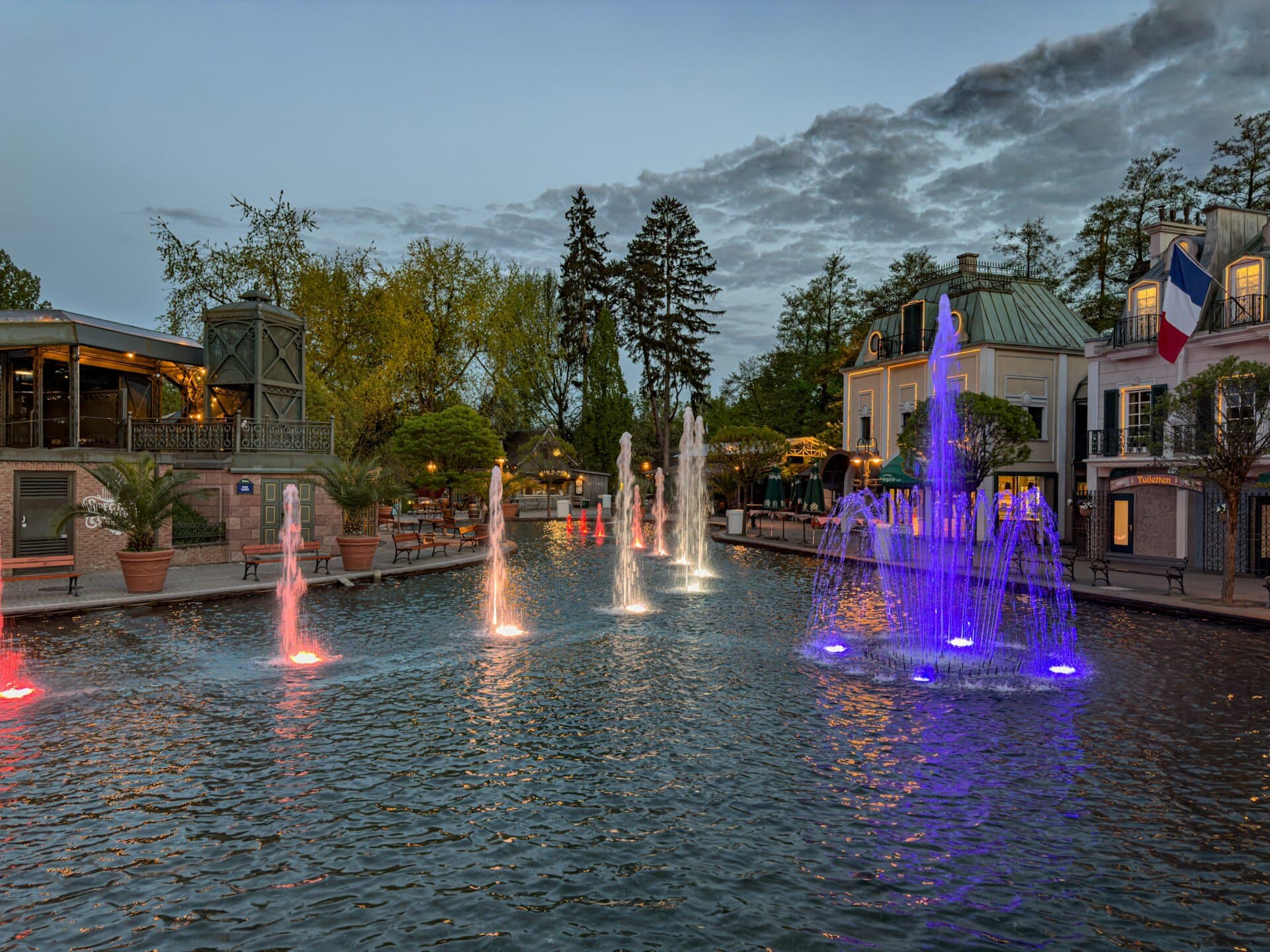 פארק אירופה בערב