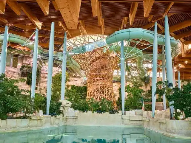 האקווה מונדו בוילאז נאטור (מקור: סנטרפארקס)