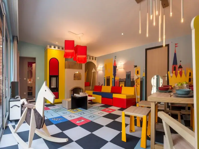 חדר ילדים בכפר הנופש שלושת היערות (מקור: סנטרפארקס)